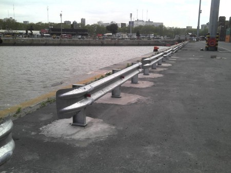 GUARDRAIL REMOVIBLES